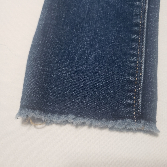 Girls Jordache Distressed Jeans Size 6 - Picture 6 of 7